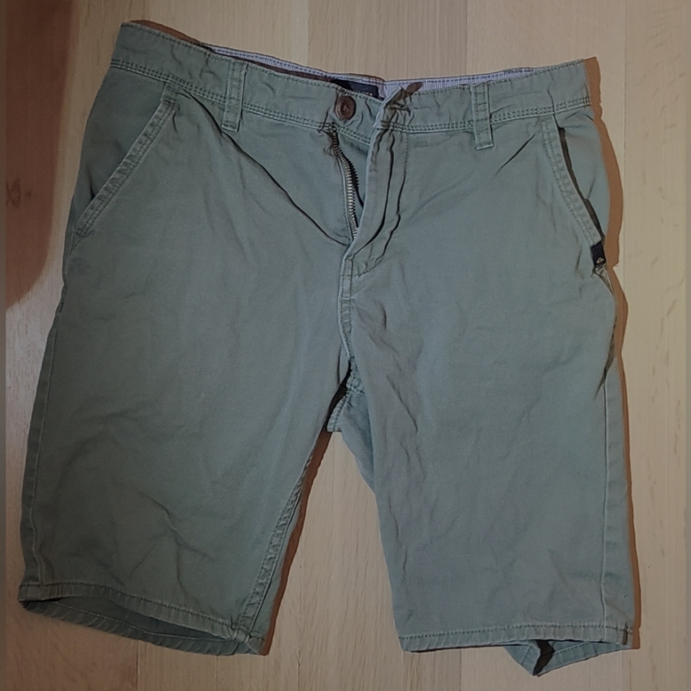 Quicksilver Straight Fit Green Chino Shorts Mens Size 28